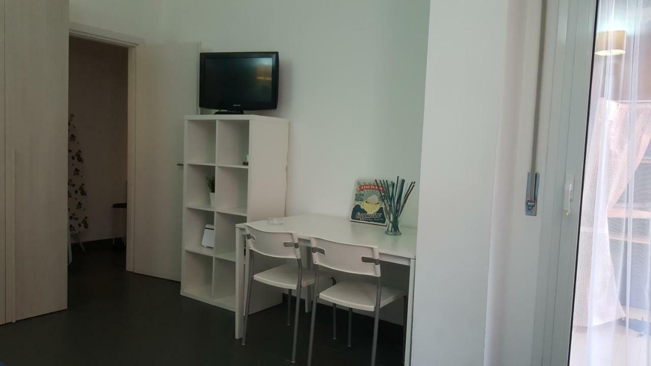 Danicolas Cairoli Apartment Μόνζα Εξωτερικό φωτογραφία